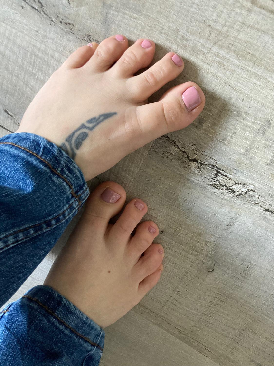 Elsass_feet's media