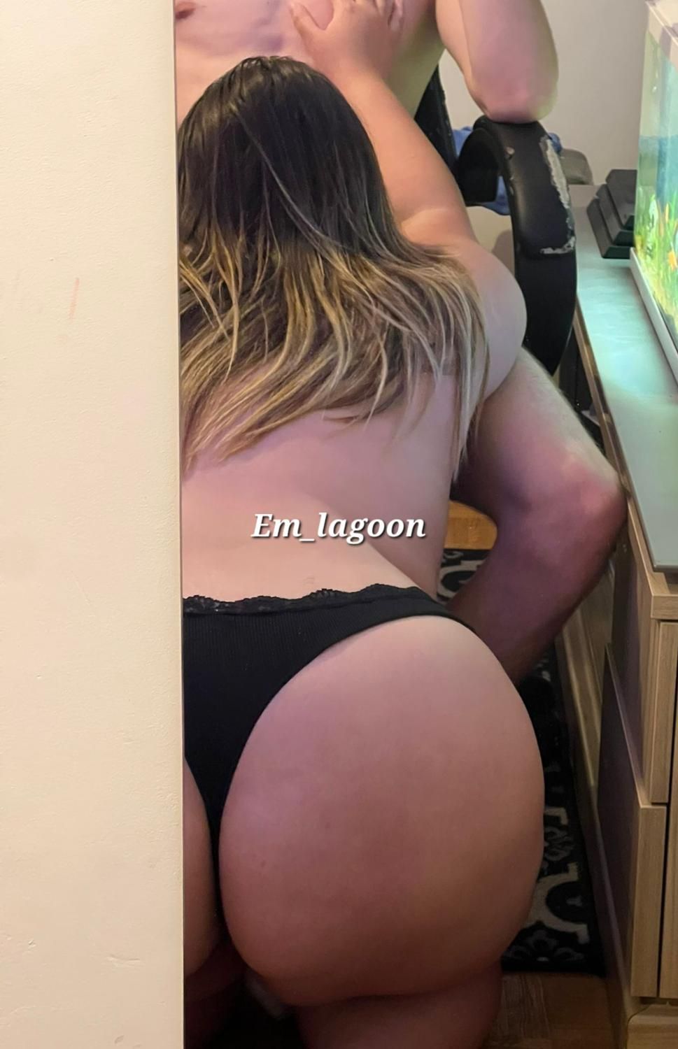 Em_lagoon's media