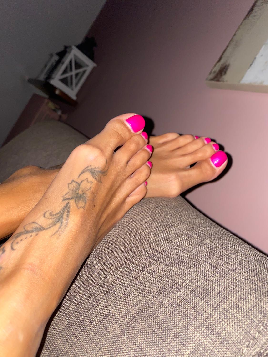 Emanuela_'s media