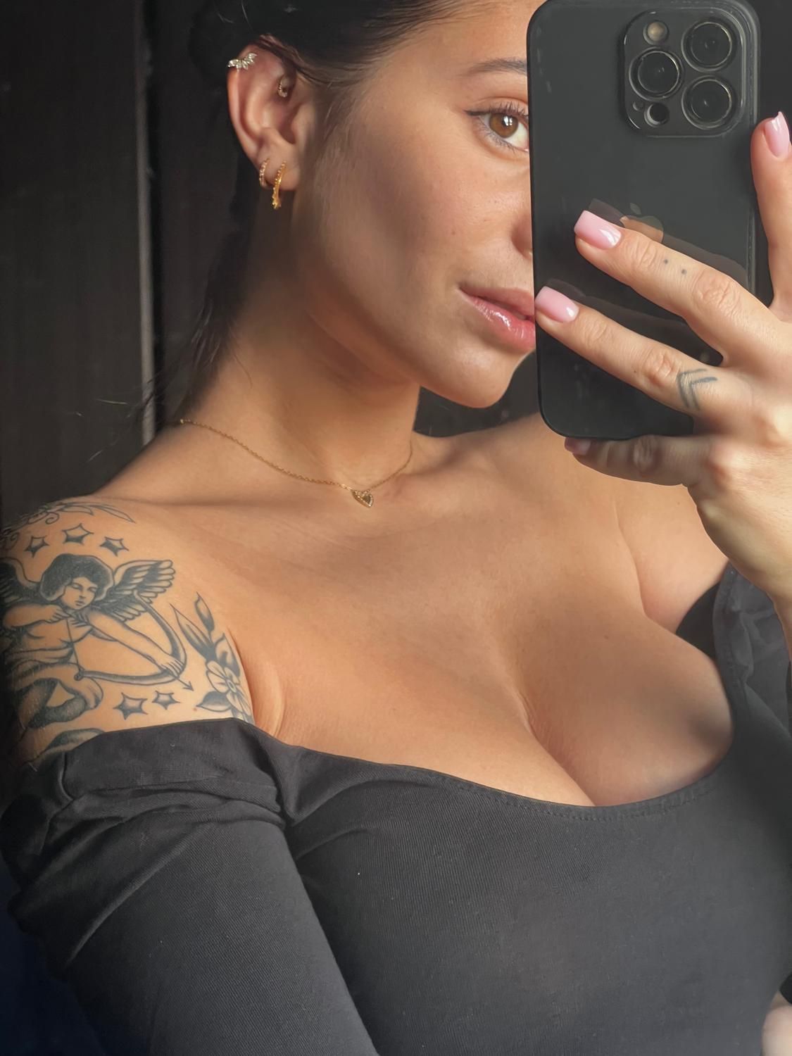 Emiiby's media