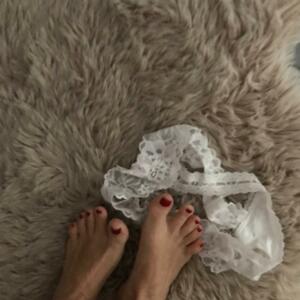 Emma_pieds's media