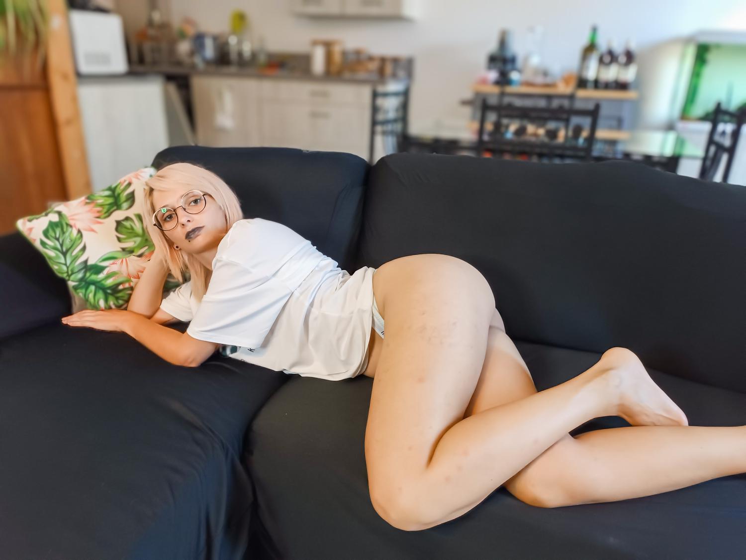 Emmadouce's media