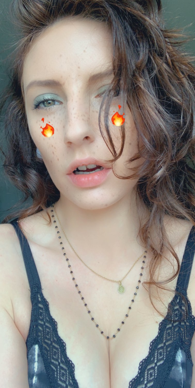 Emmirabelle's media