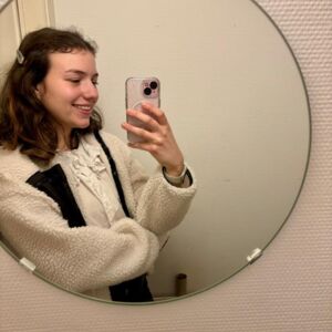 Emy25's media