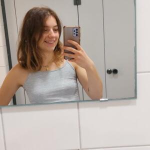 Emy25's media