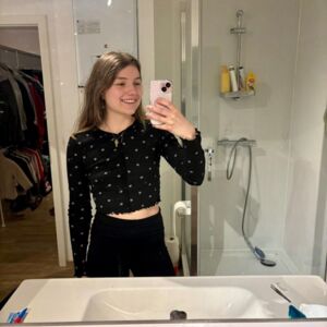 Emy25's media