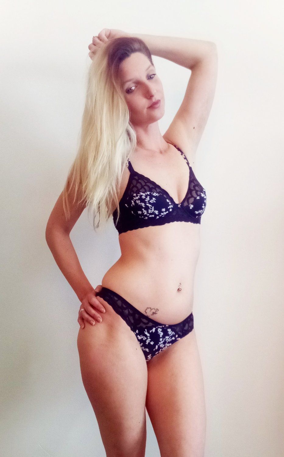Emymodele_fr's media