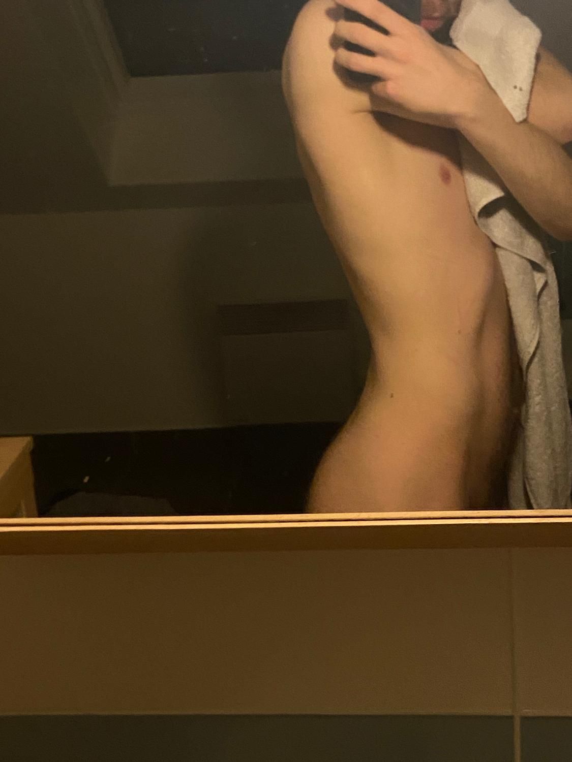 Eros_apollon_'s media
