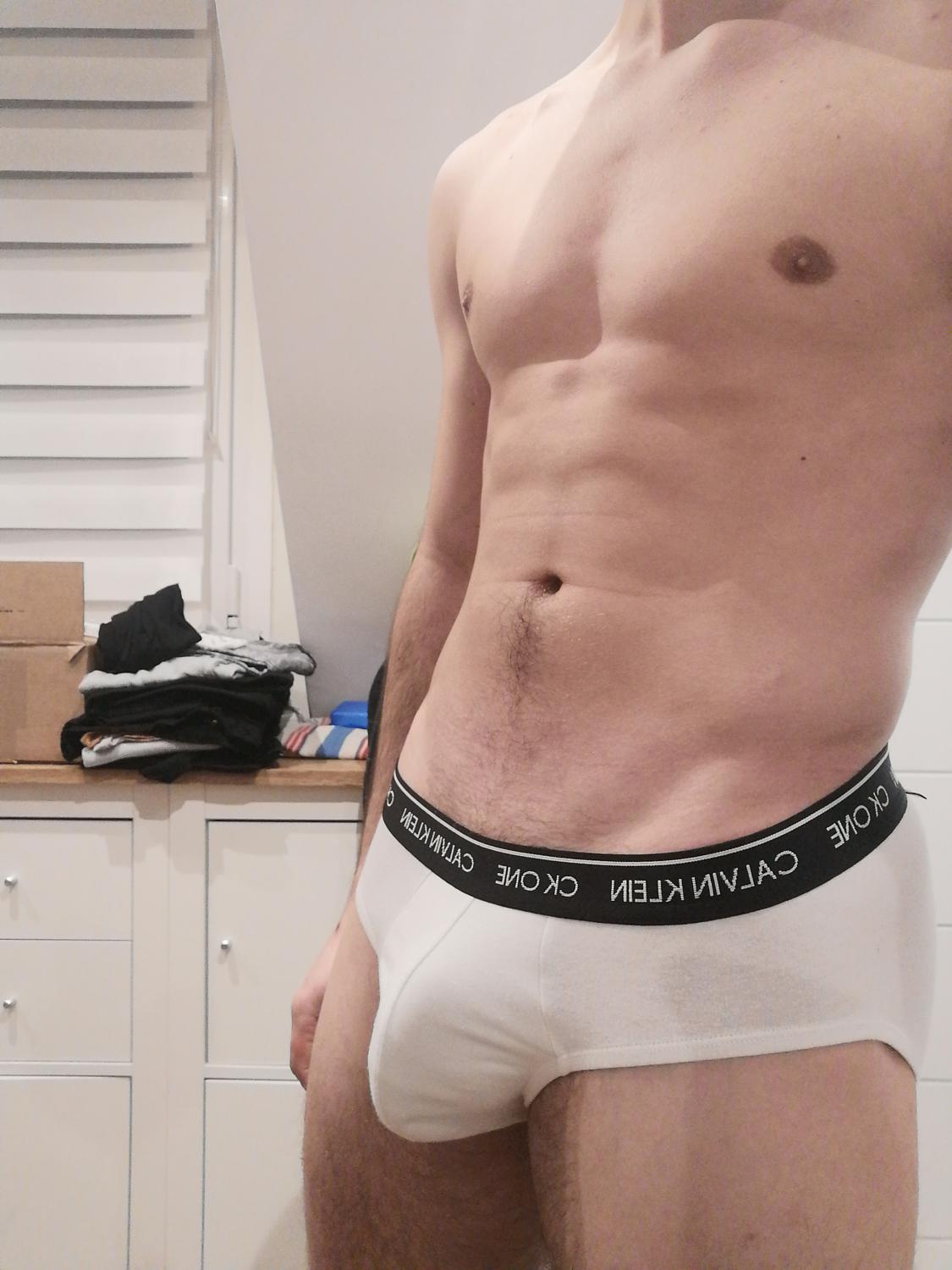 Eros_apollon_'s media