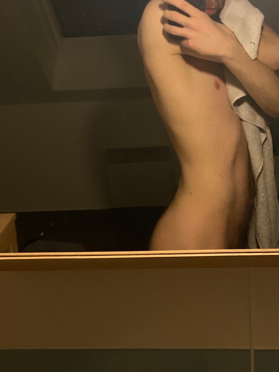 Eros_apollon_'s media