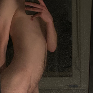 Eros_apollon_'s media
