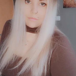 Erzia's media