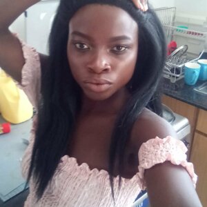 Essyreina's media