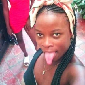 Essyreina's media
