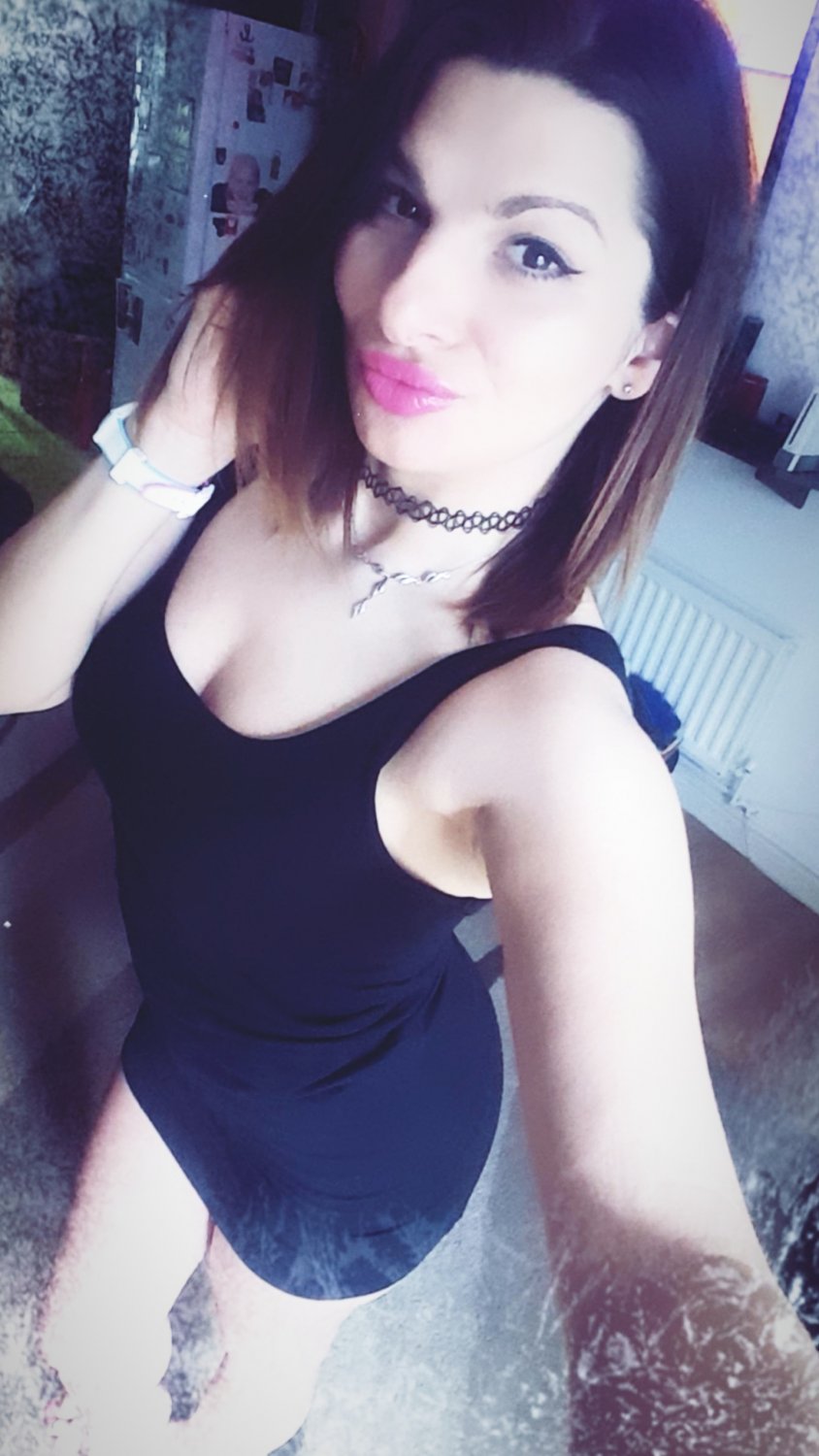 Eve_b's media