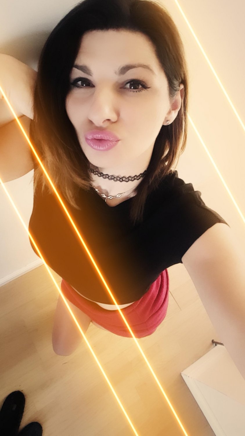 Eve_b's media