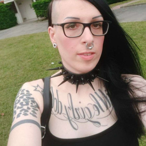 Evelynegothica's media