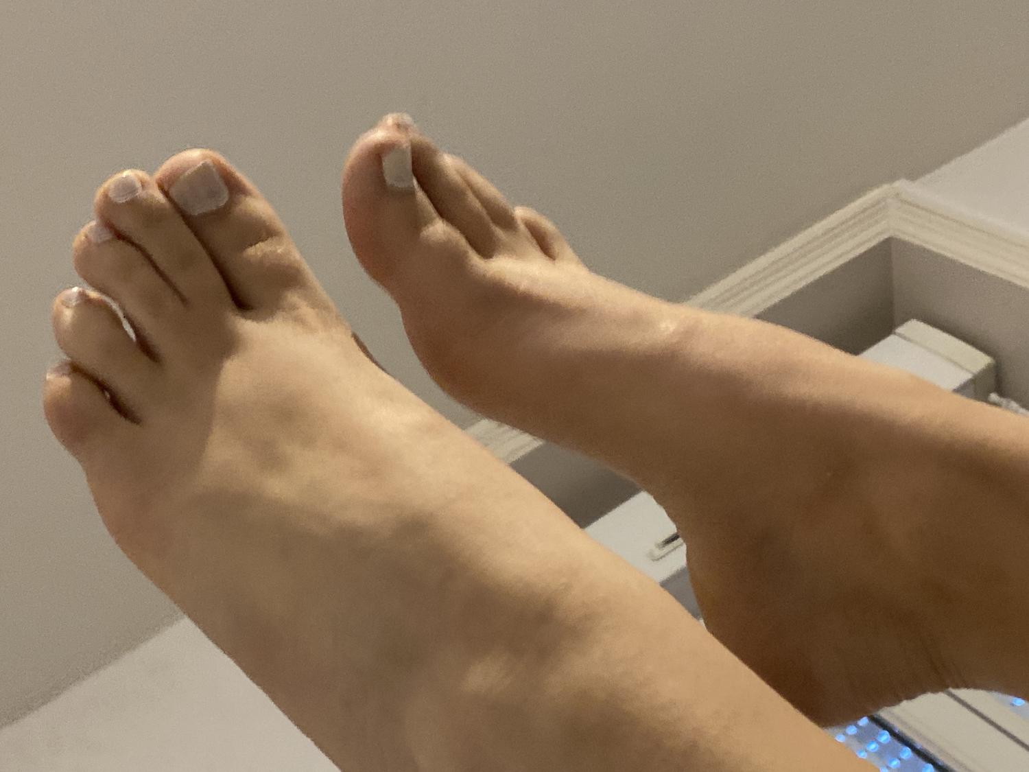 Evepieds344's media