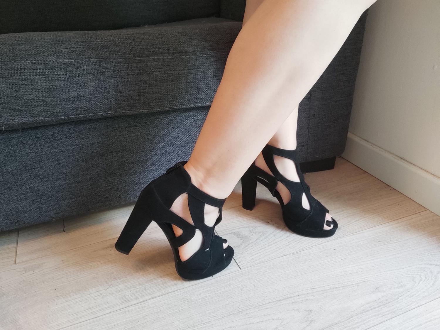 Eymonsfeet's media