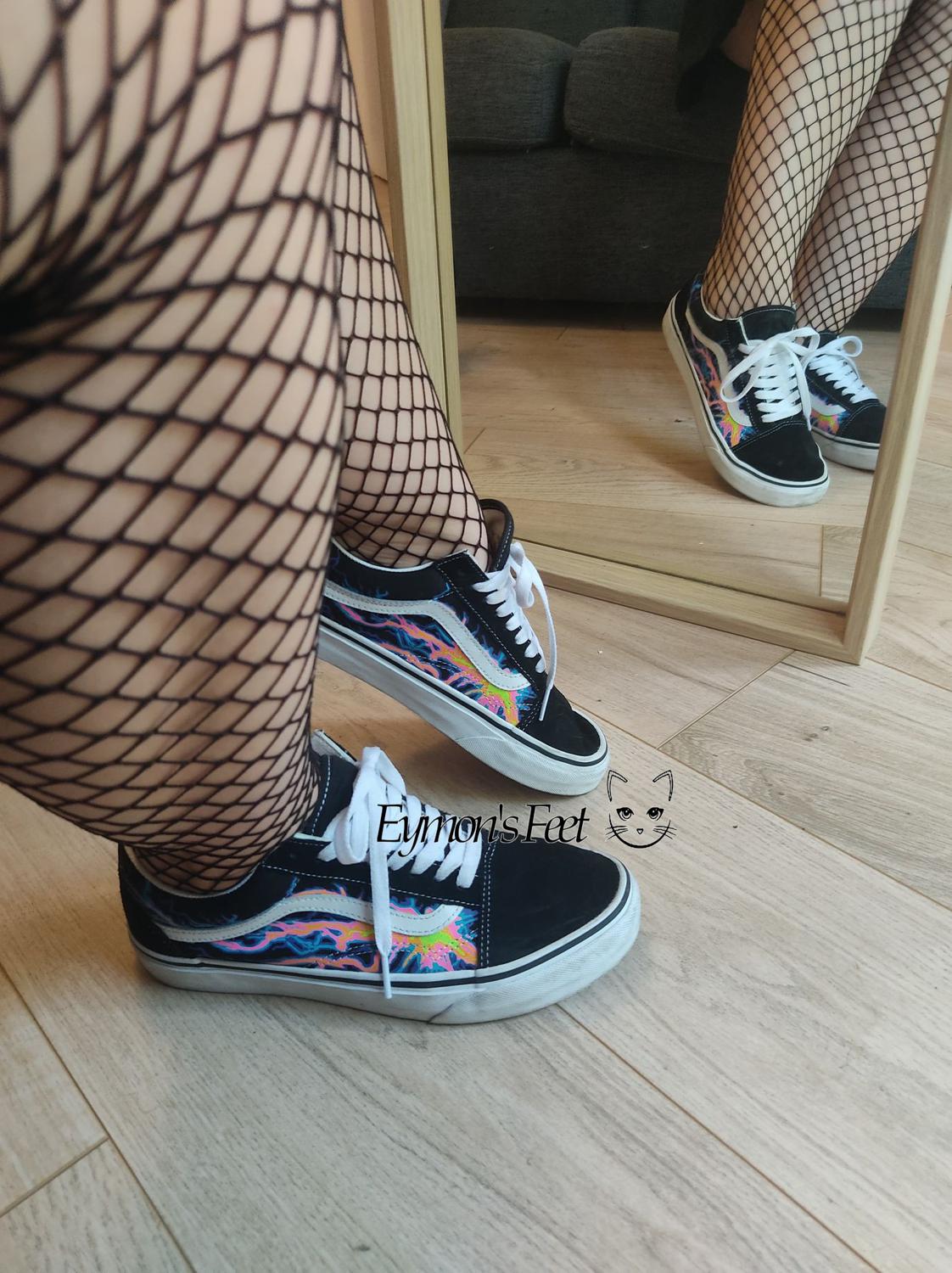 Eymonsfeet's media