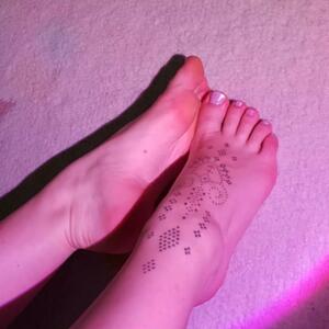 Fairy__feet_'s media