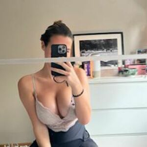 Fauve_'s media
