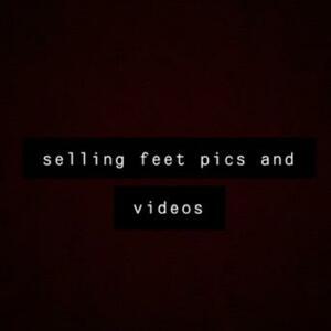 Feeetfootfit's media