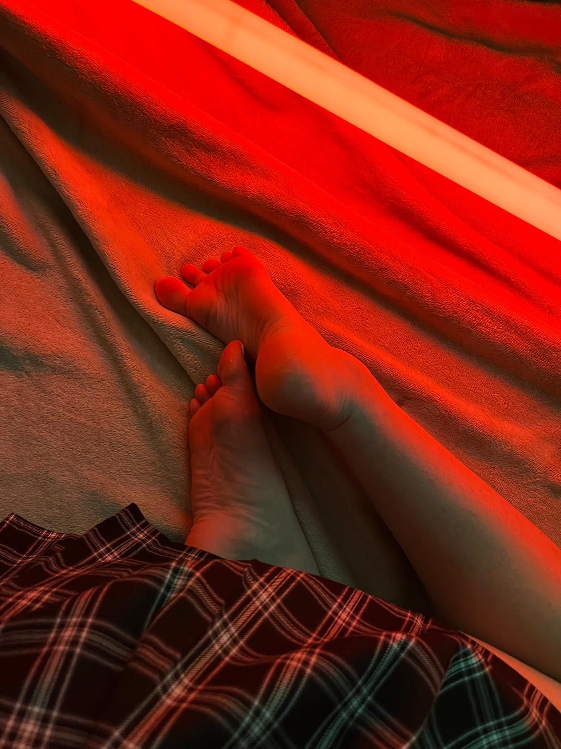_feet_for_you's media