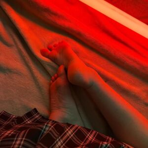 _feet_for_you's media