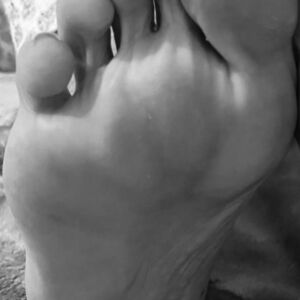 Feet-girl3's media