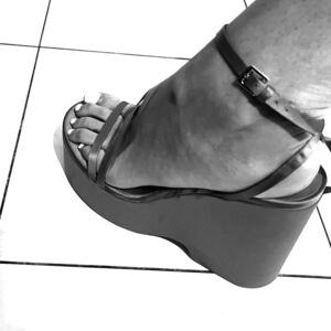 Feet-girl3's media