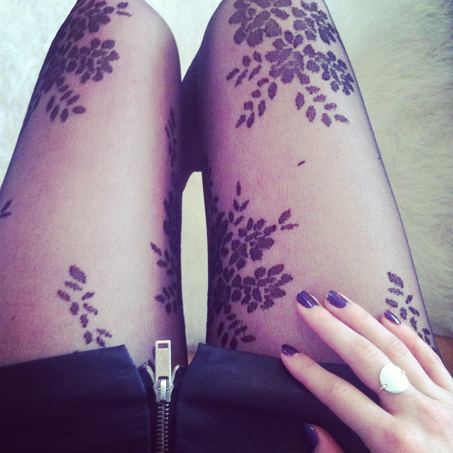 Feet_in_tights's media