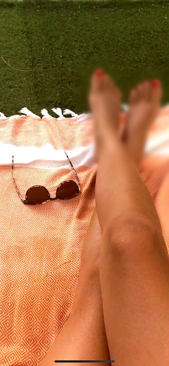 Feet_of's media