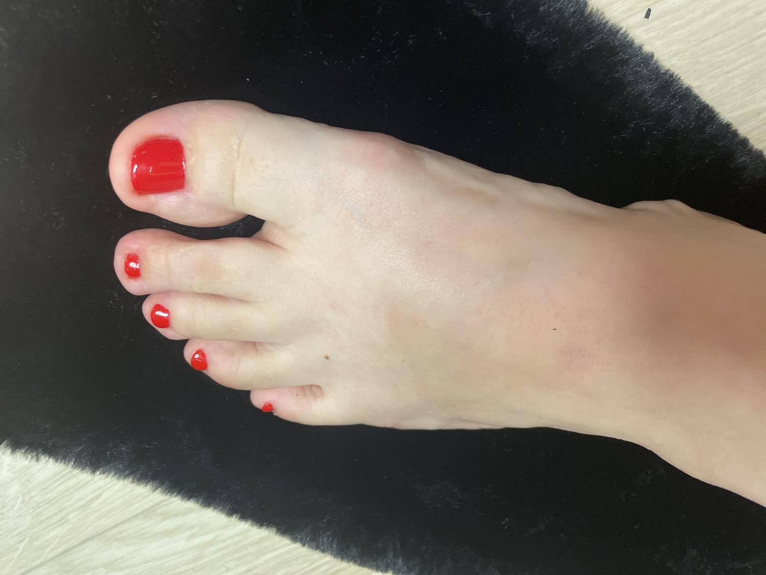 Feet_on_fleek's media