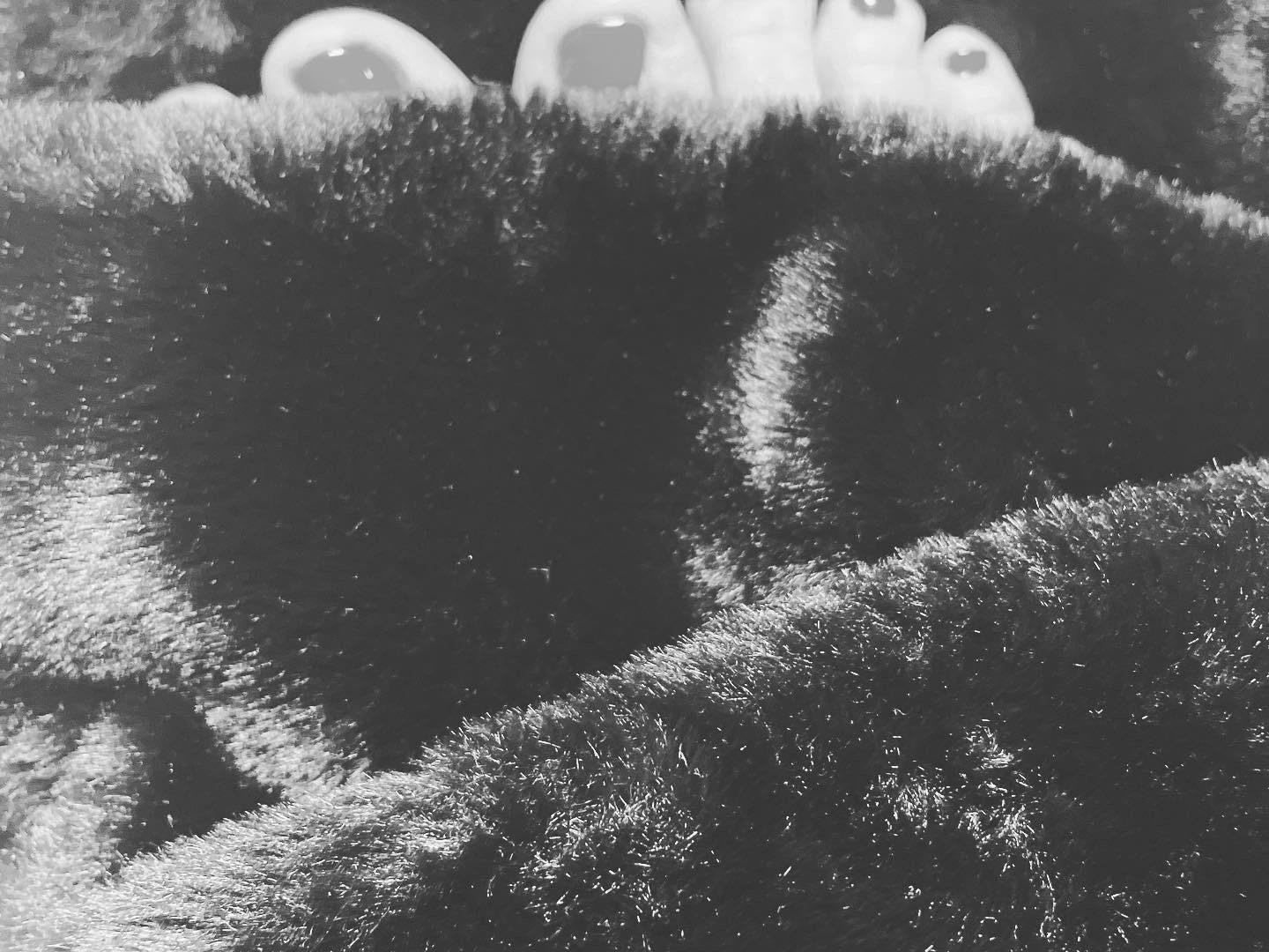 Feet_on_fleek's media