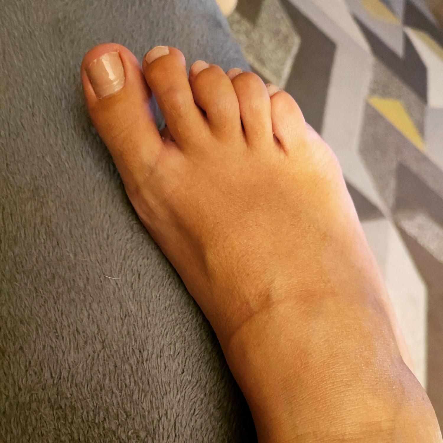 Feet-sexy-lovely's media