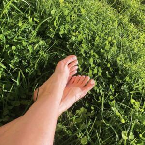 Feet-to-amelie's media