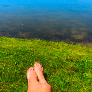 Feet-to-amelie's media