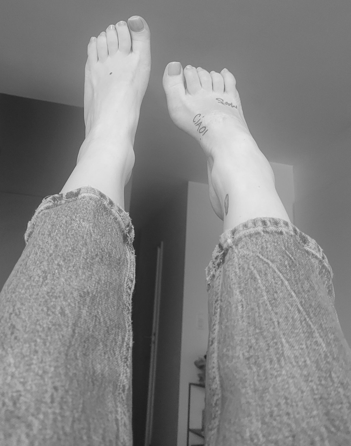 Feet-truck's media