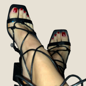 Feet0o's media