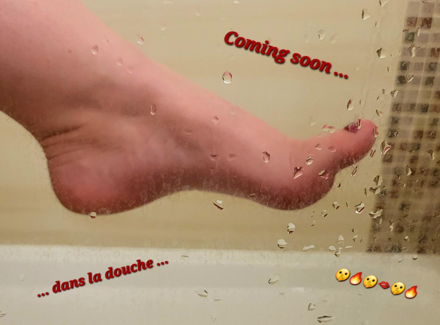 Feetandfeel's media