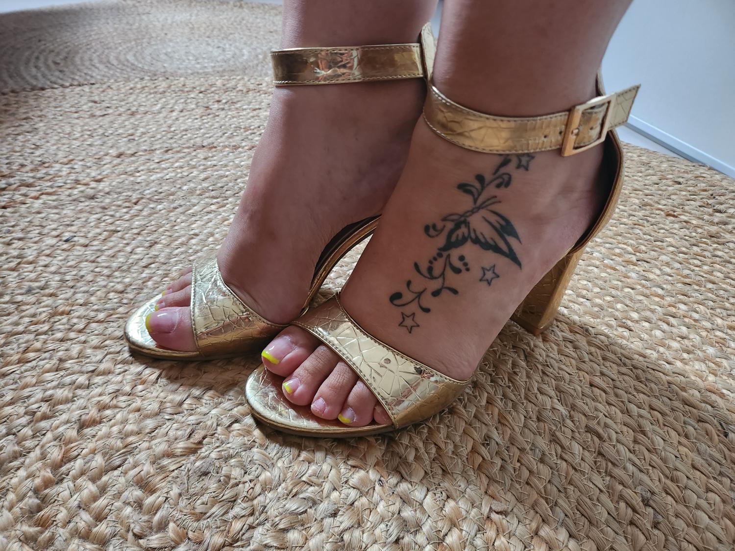 Feetbutterfly31's media