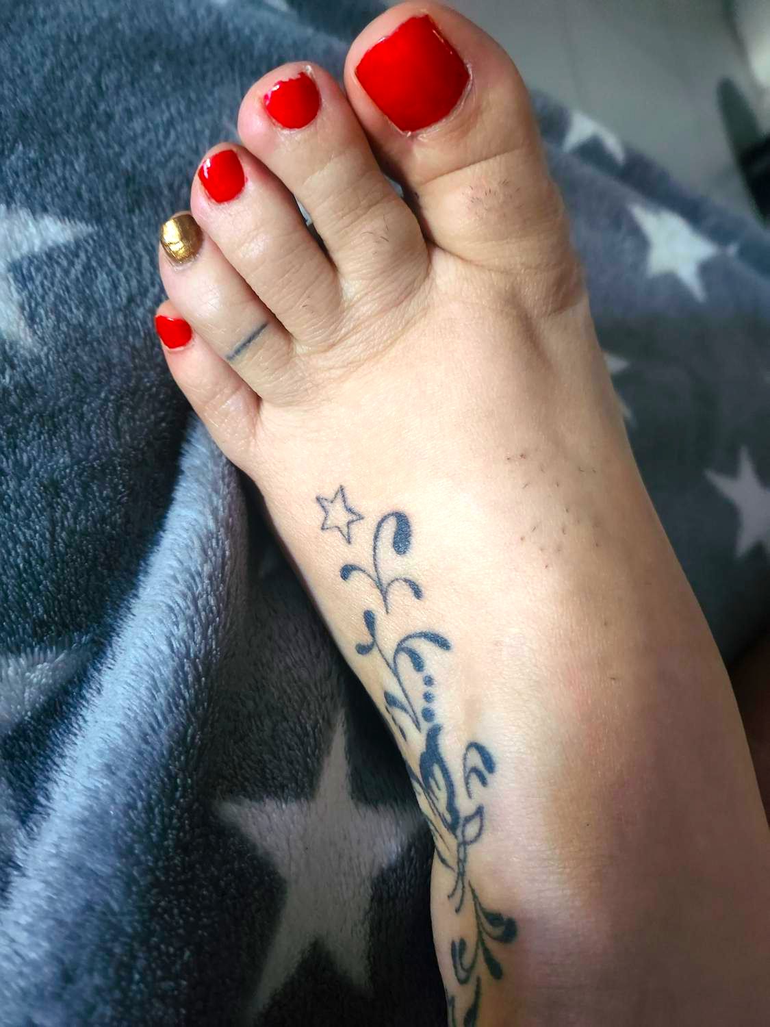 Feetbutterfly31's media
