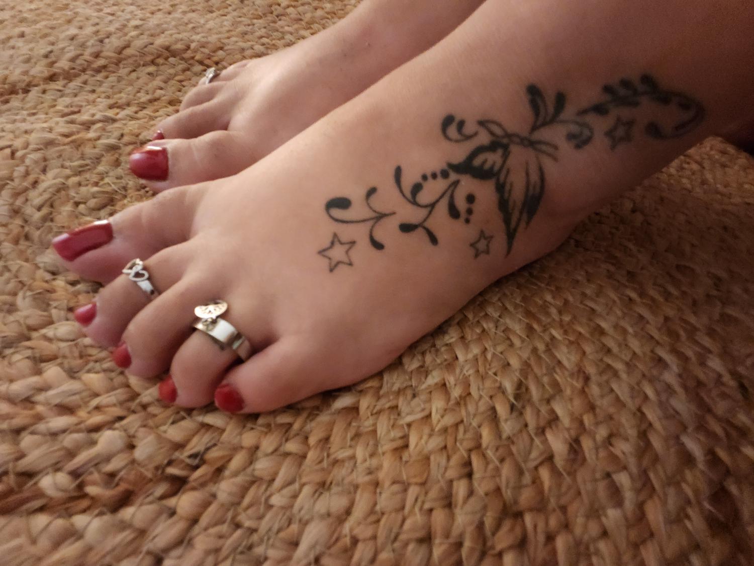Feetbutterfly31's media