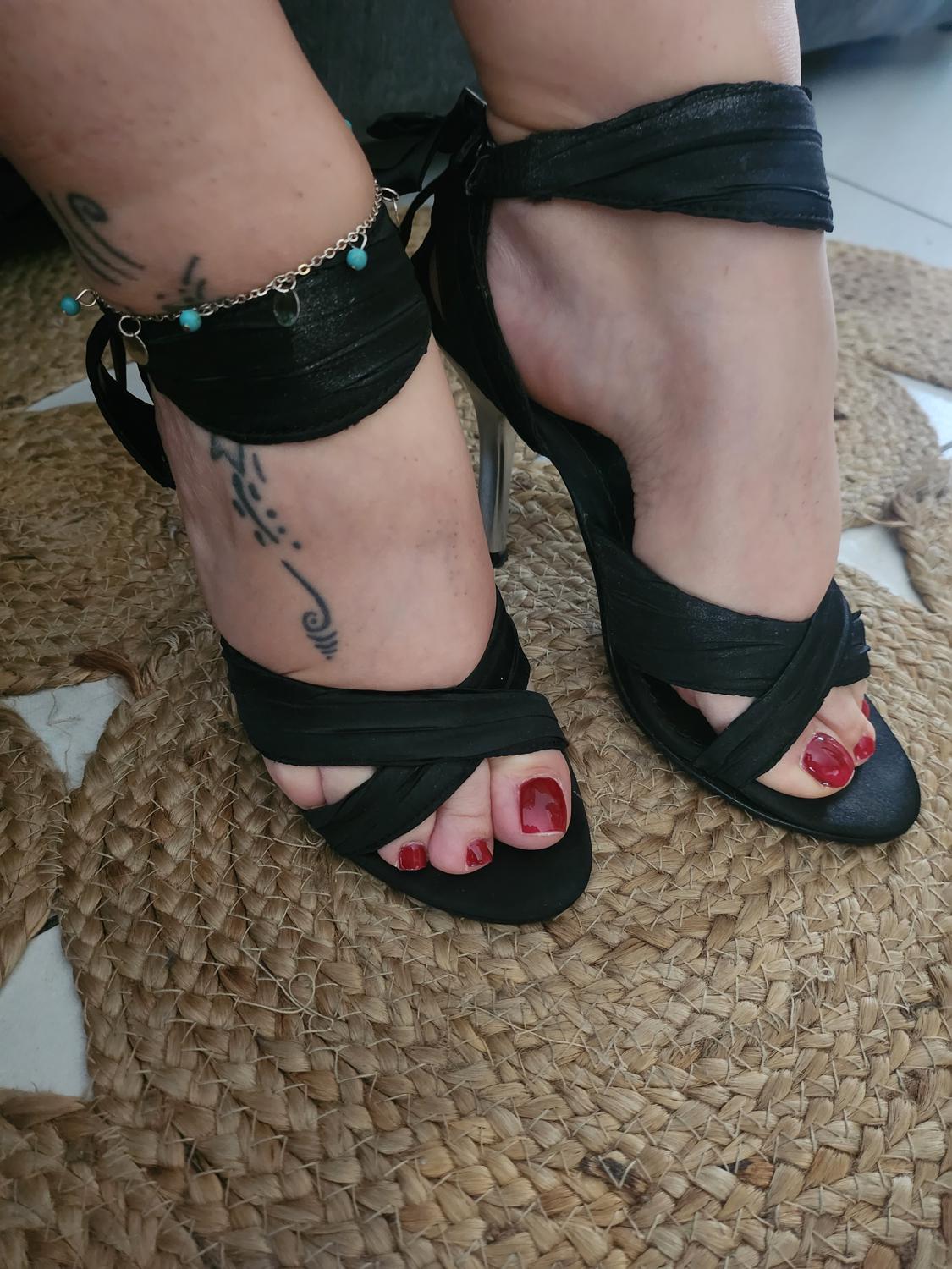 Feetbutterfly31's media