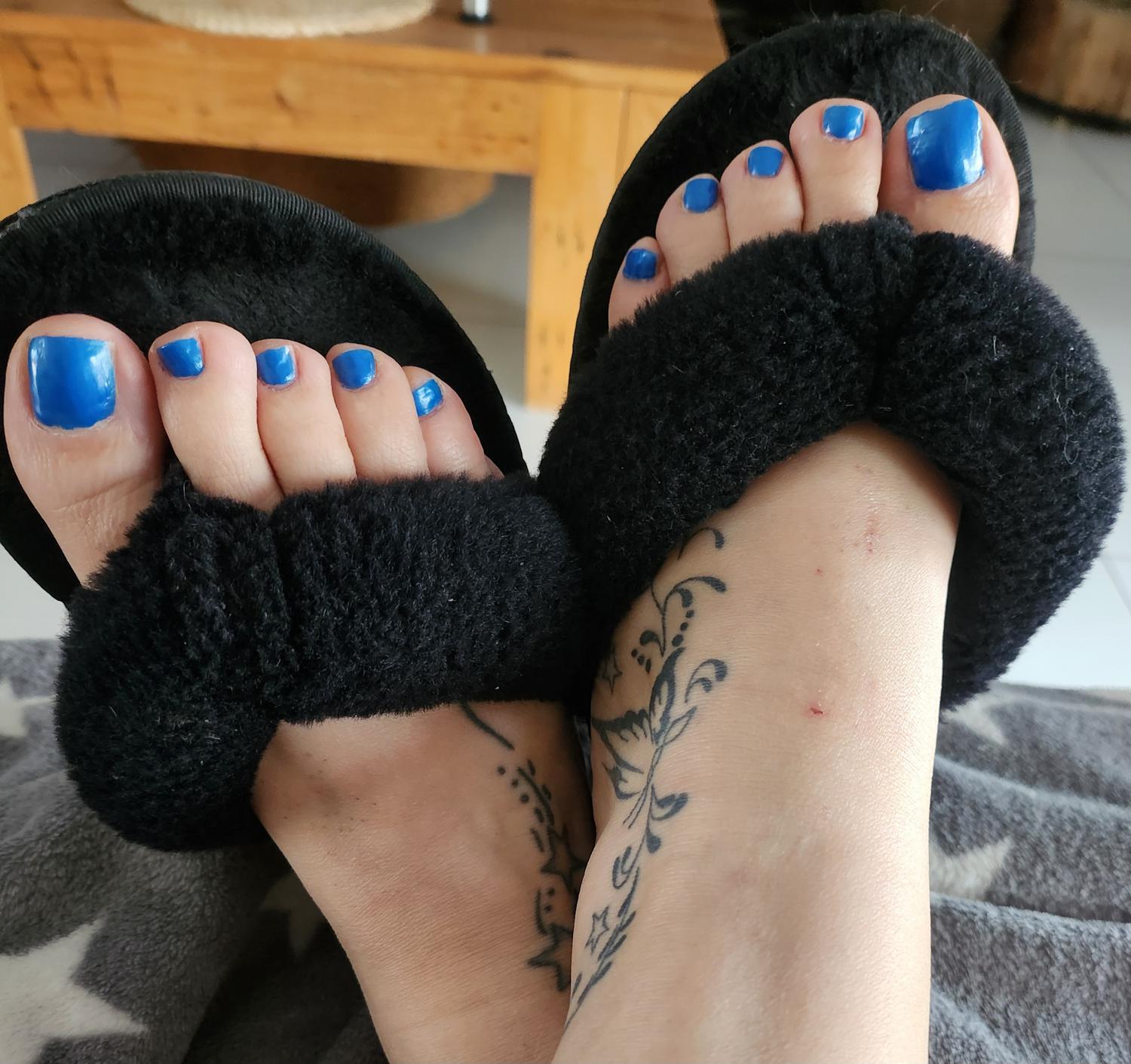 Feetbutterfly31's media