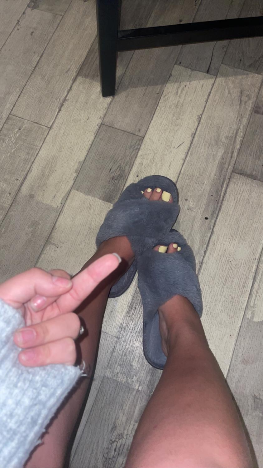 Feetcelia's media