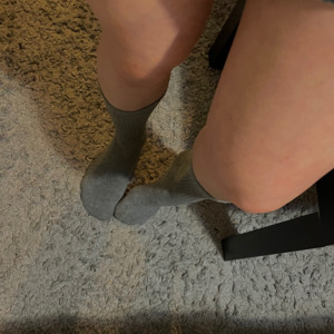 Feetdomina31_'s media