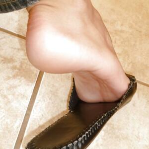 Feetfootfoot69's media