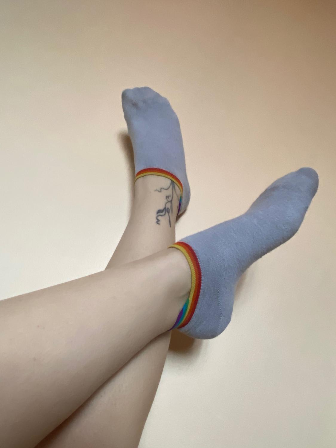 Feetfox26's media